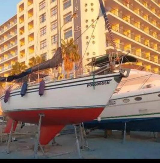 Velero Jaguar 30 en Venta | Listo para Navegar con Comodidad y Estilo