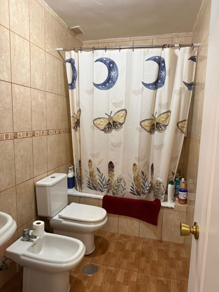 5b376115-f9fd-4c12-9457-d069681dc417