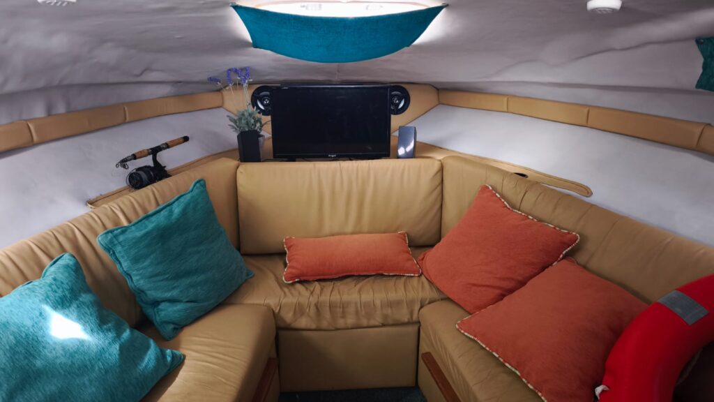 WhatsApp Image 2025-09-29 at 19.52.03 (2)