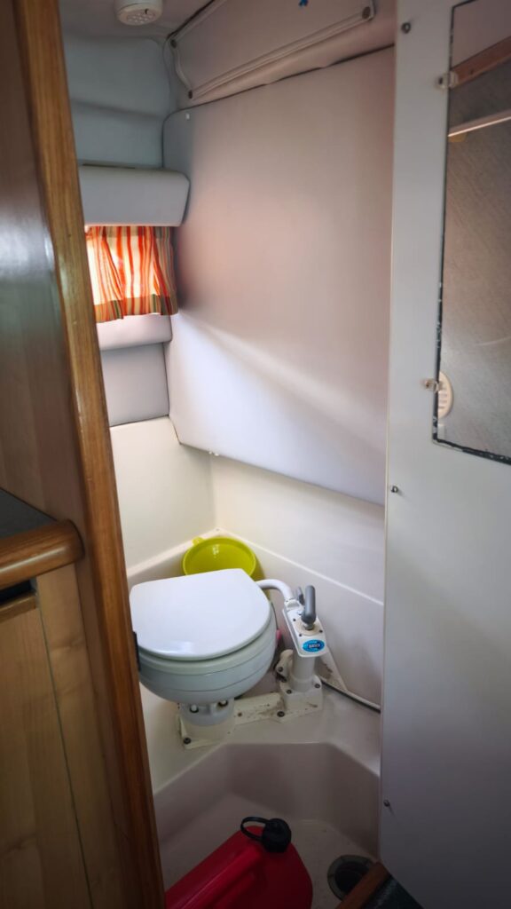 WhatsApp Image 2025-09-29 at 19.52.06 (1)