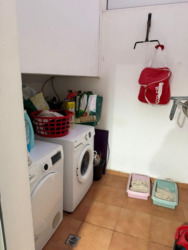 a9a0aac1-bb9e-4bd8-a802-e71a84b6fb92